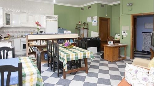 Pension Hidalgo 2 Utrera Bagian luar foto