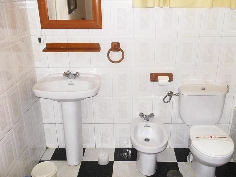 Pension Hidalgo 2 Utrera Bagian luar foto